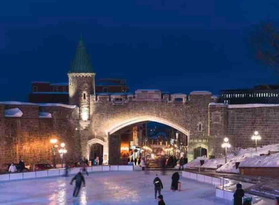 Generations Quebec Old City/ Parking/ Family المظهر الخارجي الصورة
